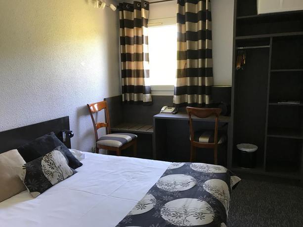 Imagen de la habitación del Hotel Orchidées. Foto 4