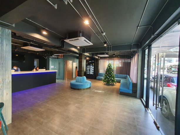 Imagen de los interiores del Hotel Ordinary Bangkok. Foto 20