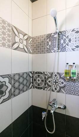 Imagen general del Hotel Ordinary Inn. Foto 4