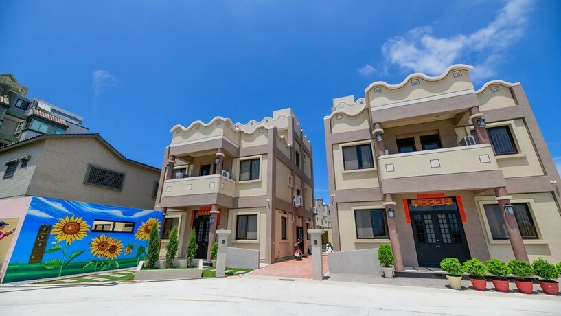 Imagen de los interiores del Hotel Ordinary Inn. Foto 27