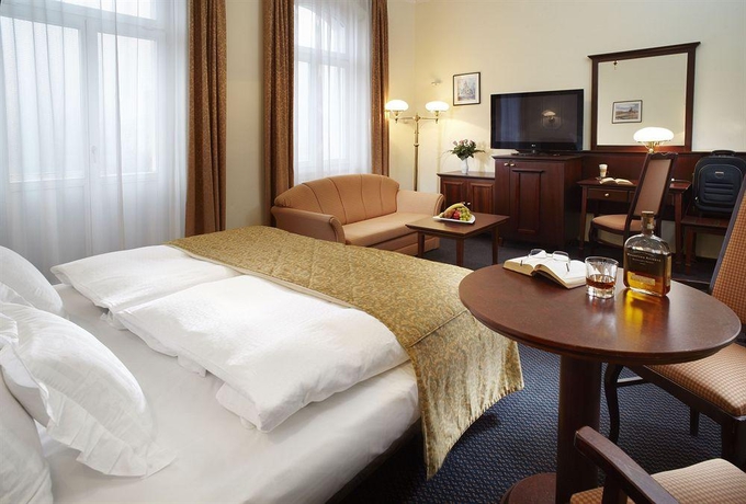 Imagen general del Hotel Orea Excelsior. Foto 9