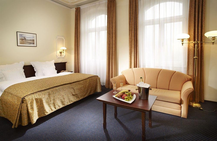 Imagen general del Hotel Orea Excelsior. Foto 13