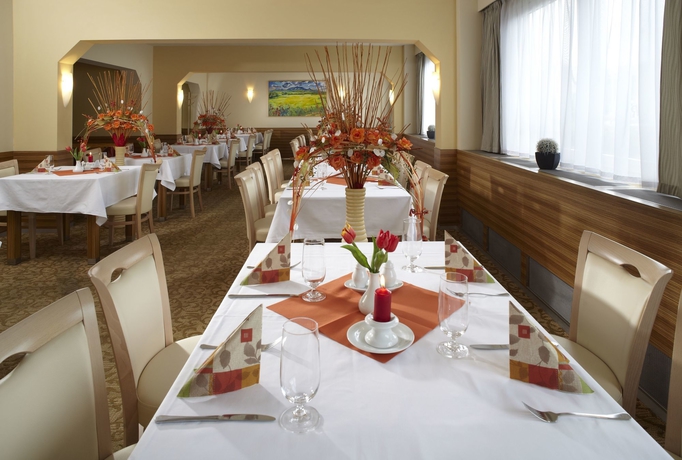 Imagen del bar/restaurante del Hotel Orea Voro Brno. Foto 7