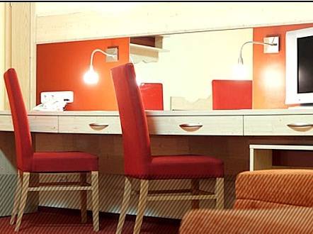 Imagen de la habitación del Hotel Orea Wellness Iris. Foto 6