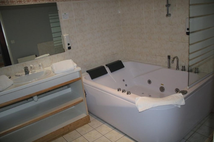 Imagen de la habitación del Hotel Oré. Foto 11