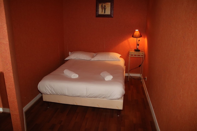 Imagen de la habitación del Hotel Oré. Foto 14