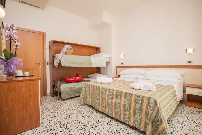 Imagen de la habitación del Hotel Oregon. Foto 5