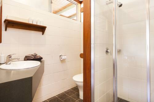 Imagen de la habitación del Hotel O'reilly's Rainforest Retreat. Foto 6