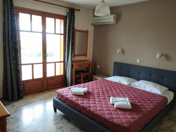 Imagen de la habitación del Hotel Orelia Pension. Foto 3