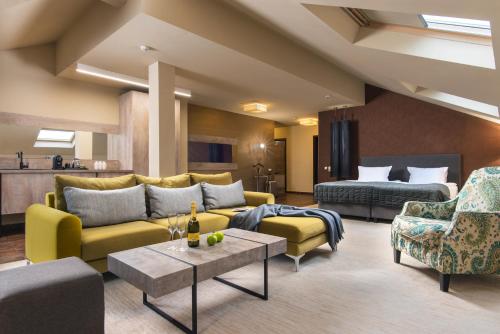 Imagen de la habitación del Hotel Ores Boutique. Foto 17