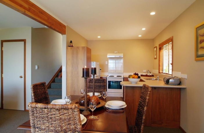 Imagen de la habitación del Hotel Oreti Village Resort. Foto 7