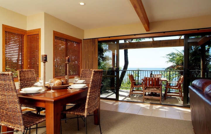 Imagen de la habitación del Hotel Oreti Village Resort. Foto 17