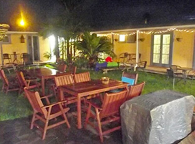 Imagen de los exteriores del Hotel Orewa Pillows Lodge. Foto 32