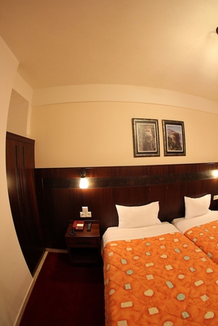 Imagen de la habitación del Hotel Orfeas, Kalambaka. Foto 14