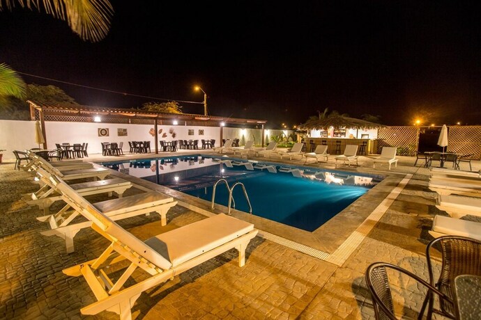 Imagen de la piscina del Hotel Organos Beach. Foto 35