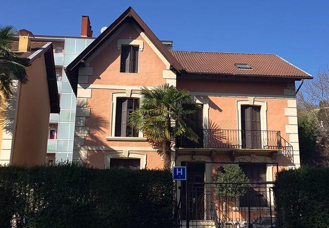 Imagen de los exteriores del Hotel Oria. Foto 9