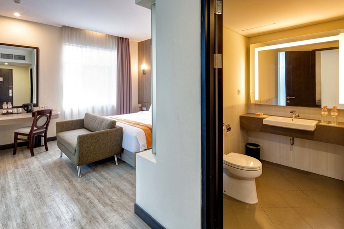 Imagen de la habitación del Hotel Oria Jakarta. Foto 16