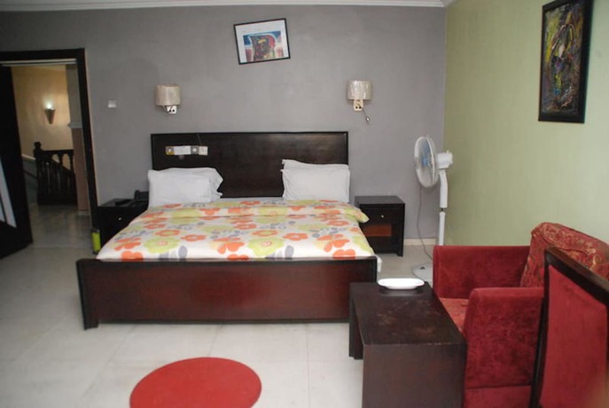 Imagen de la habitación del Hotel Orian. Foto 11