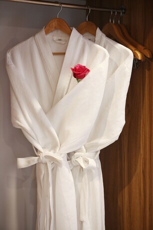 Imagen de la habitación del Hotel Oriana, Ha Dong. Foto 34