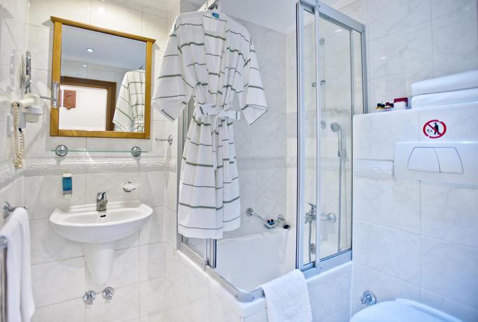 Imagen de la habitación del Hotel Orient Express and Spa By Orka Hotels. Foto 9