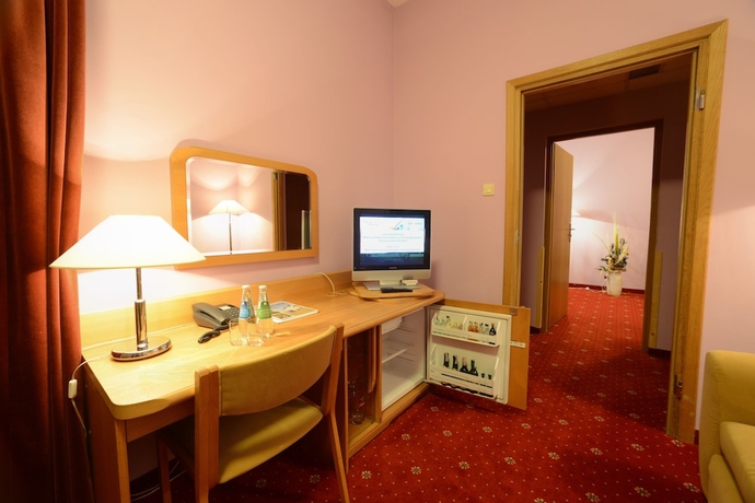 Imagen de la habitación del Hotel Orient. Foto 11