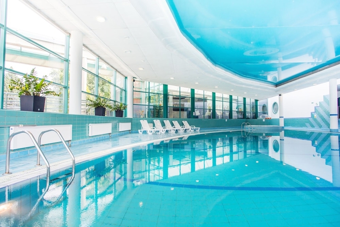 Imagen de la piscina del Hotel Orient. Foto 18