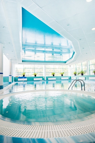 Imagen de la piscina del Hotel Orient. Foto 19