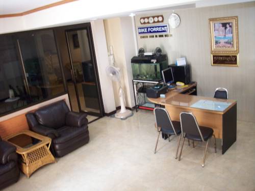 Imagen de la habitación del Hotel Orient House. Foto 11