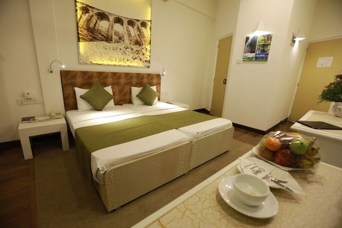 Imagen de la habitación del Hotel Orient, Kebillawela. Foto 6
