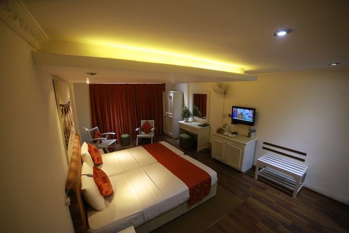Imagen de la habitación del Hotel Orient, Kebillawela. Foto 18