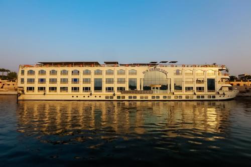 Imagen general del Hotel Orient MS Grand Rose. Foto 14