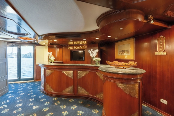 Imagen de los interiores del Hotel Orient Nile Romance Nile Cruise - Every Saturday from Luxor for 07 and 04 Nights - Every Wednesday F. Foto 13