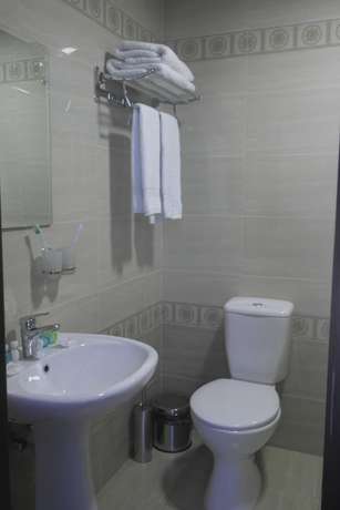 Imagen de la habitación del Hotel Orient Star. Foto 6