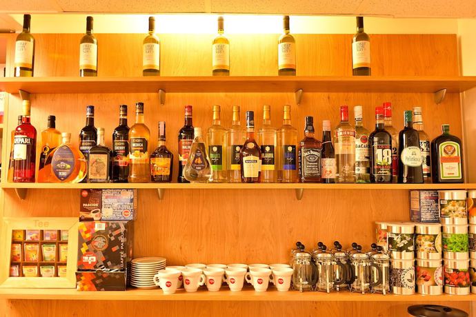 Imagen del bar/restaurante del Hotel Orient Zagreb. Foto 5