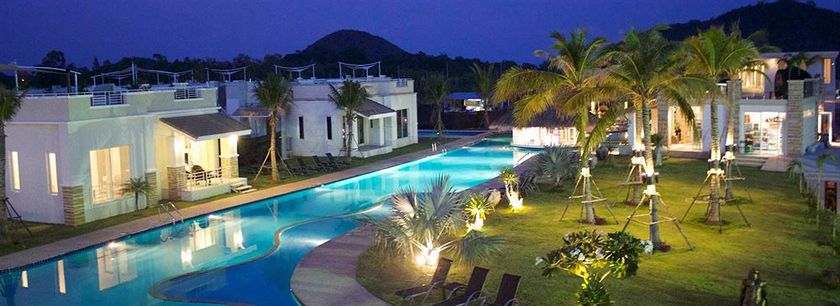 Imagen de los exteriores del Hotel Oriental Beach Pearl Resort. Foto 5