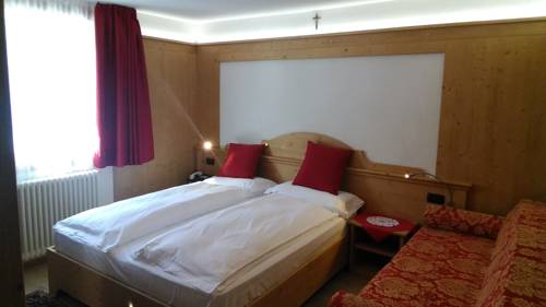Imagen de la habitación del Hotel Oriental, Campodolcino. Foto 1