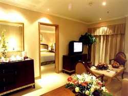 Imagen de la habitación del Hotel Oriental Culture. Foto 4