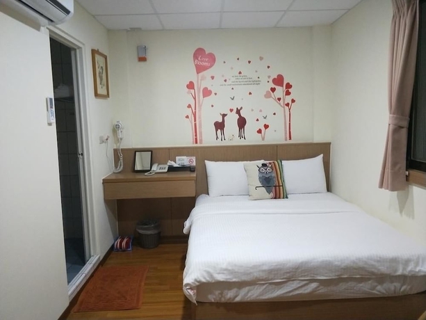 Imagen de la habitación del Hotel Oriental, Deqili. Foto 18