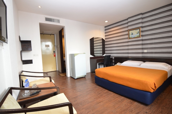 Imagen de la habitación del Hotel Oriental. Foto 10