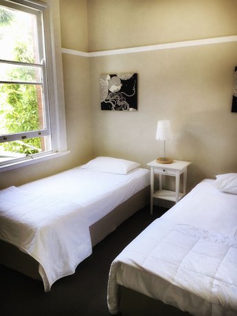 Imagen de la habitación del Hotel Oriental. Foto 14
