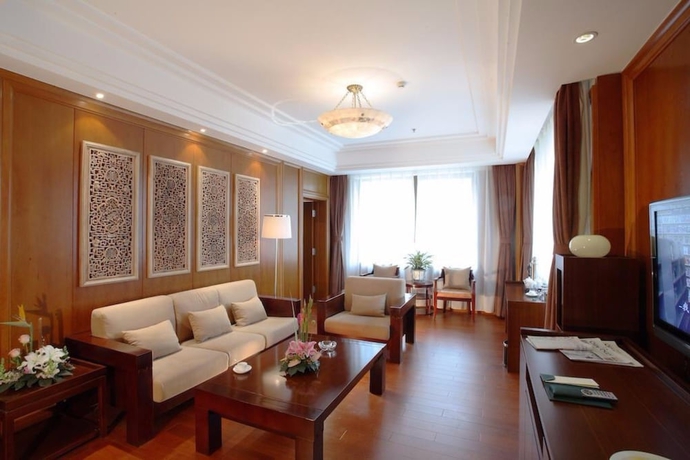 Imagen de la habitación del Hotel Oriental Garden. Foto 3