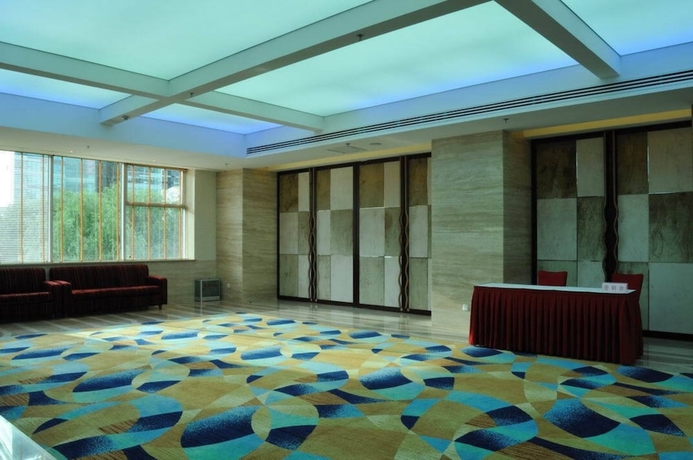 Imagen de los interiores del Hotel Oriental Garden. Foto 18