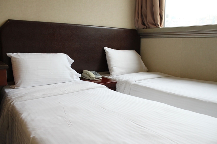 Imagen de la habitación del Hotel Oriental Lander. Foto 2