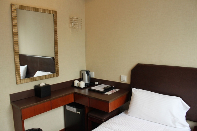 Imagen de la habitación del Hotel Oriental Lander. Foto 3
