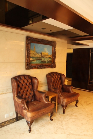 Imagen de los interiores del Hotel Oriental Lander. Foto 17
