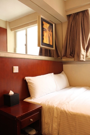 Imagen de la habitación del Hotel Oriental Lander. Foto 11