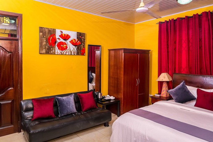 Imagen de la habitación del Hotel Oriental North Legon. Foto 8