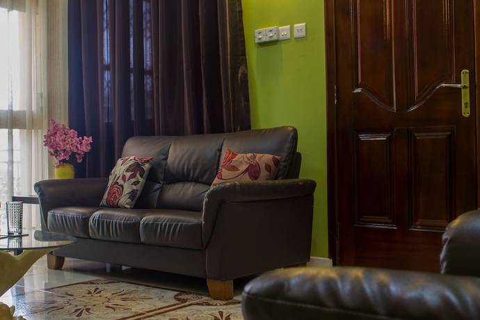 Imagen de la habitación del Hotel Oriental North Legon. Foto 17