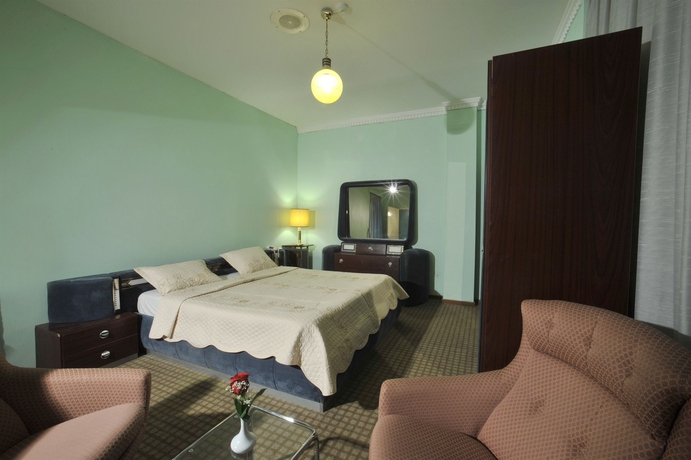 Imagen de la habitación del Hotel Oriental Palace. Foto 5