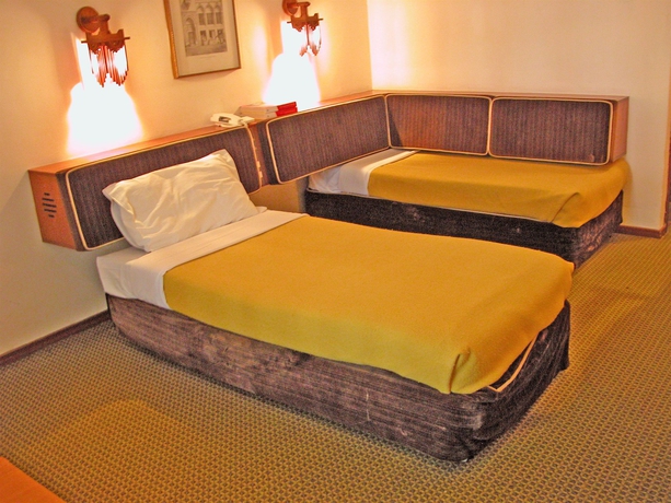 Imagen de la habitación del Hotel Oriental Palace. Foto 7